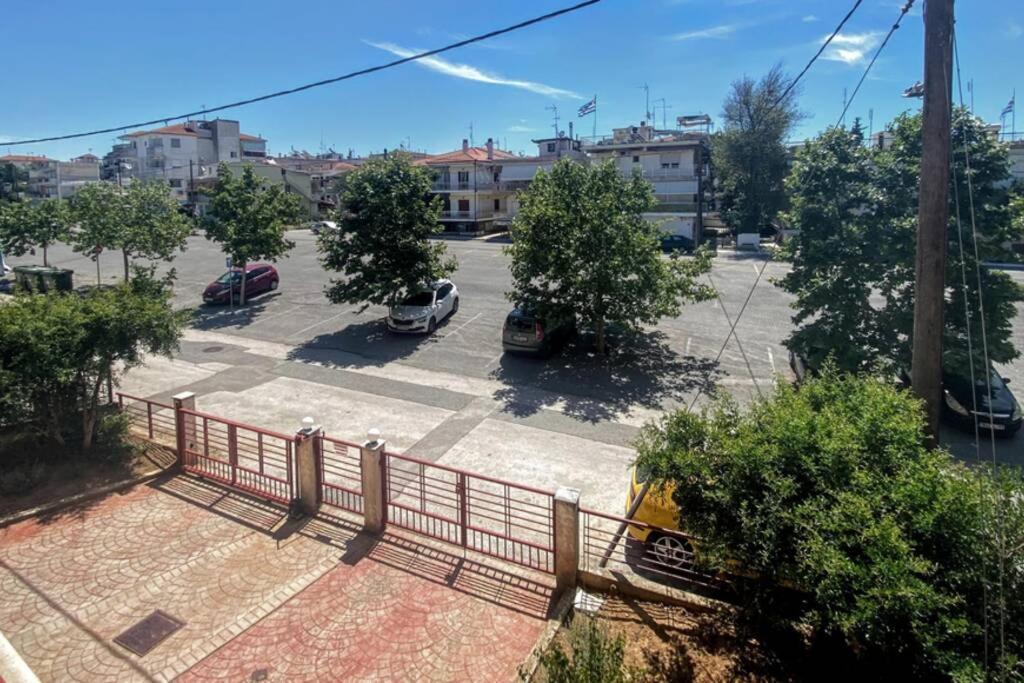 Vyron 1 Elegance Apartment Nea Michaniona Exterior photo